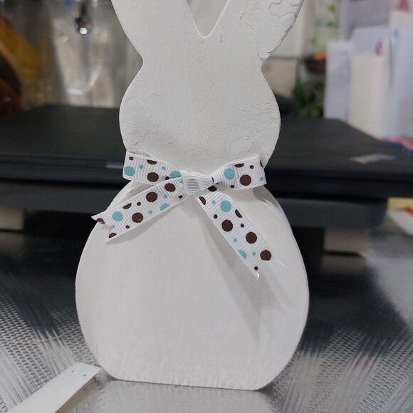 Cute Rabbit Easter Decor With Cute BOW - Picture 6 of 9